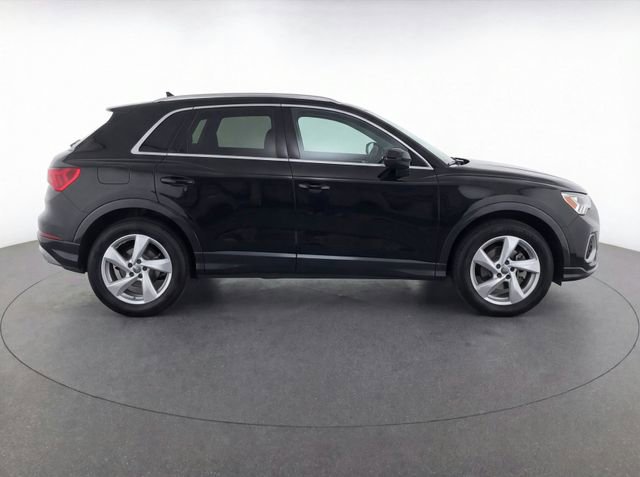 Used 2020 Audi Q3 2.0T Premium AWD/4WD image 37