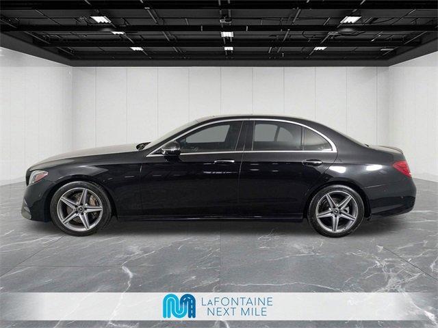 Used 2018 Mercedes-Benz E 300 image 2