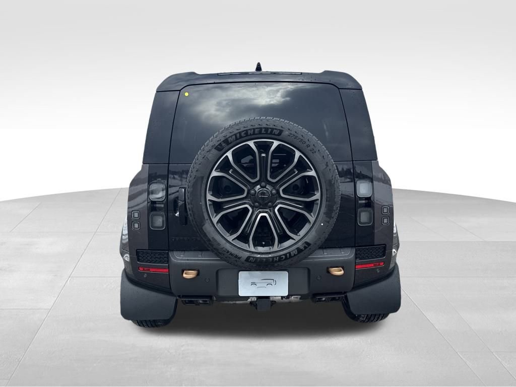 New 2026 Land Rover Defender 110 OCTA image 8