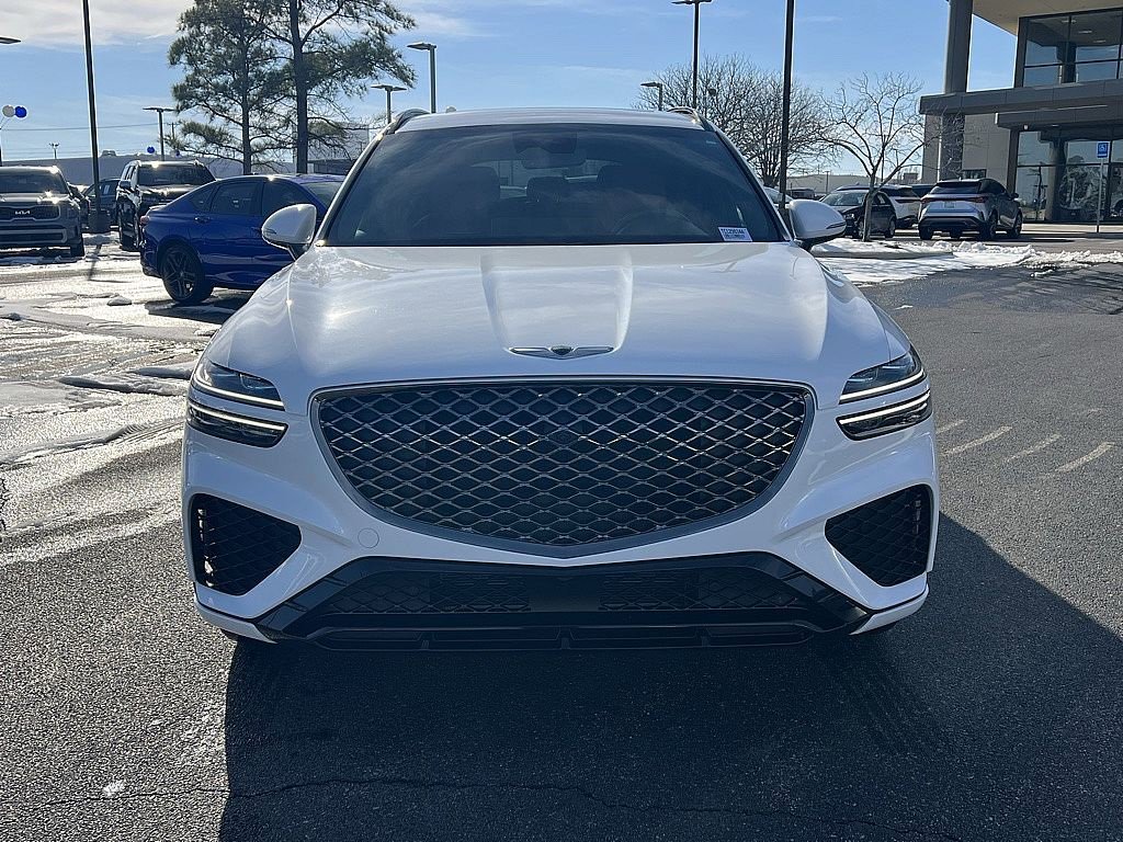 Used 2023 Genesis GV70 2.5T w/ Sport Prestige Package image 8