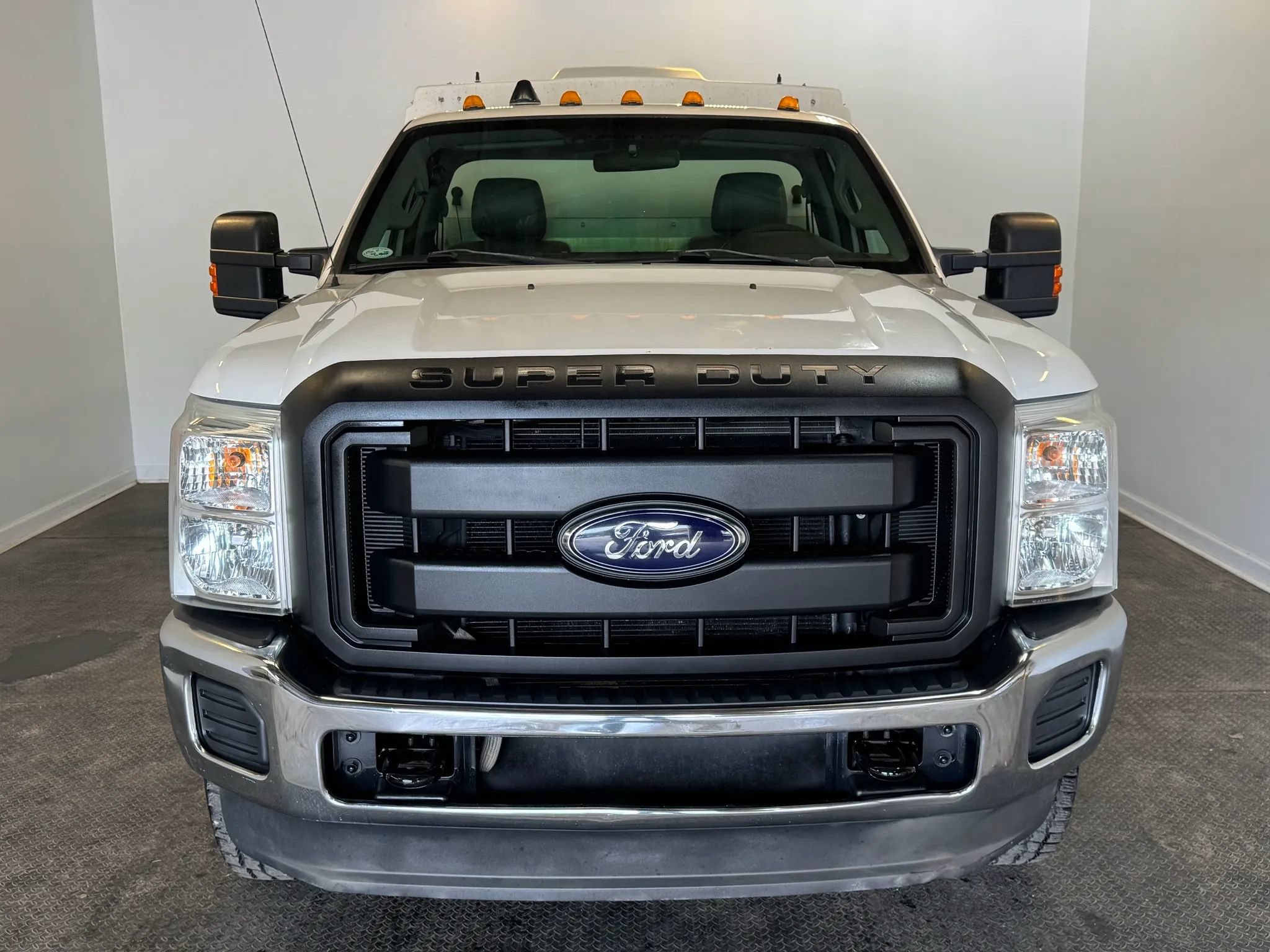 Used 2012 Ford F350 XL w/ PWR Equipment Group AWD/4WD image 2