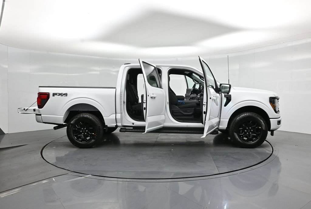 New 2026 Ford F150 XLT w/ Equipment Group 302A MID AWD/4WD image 4