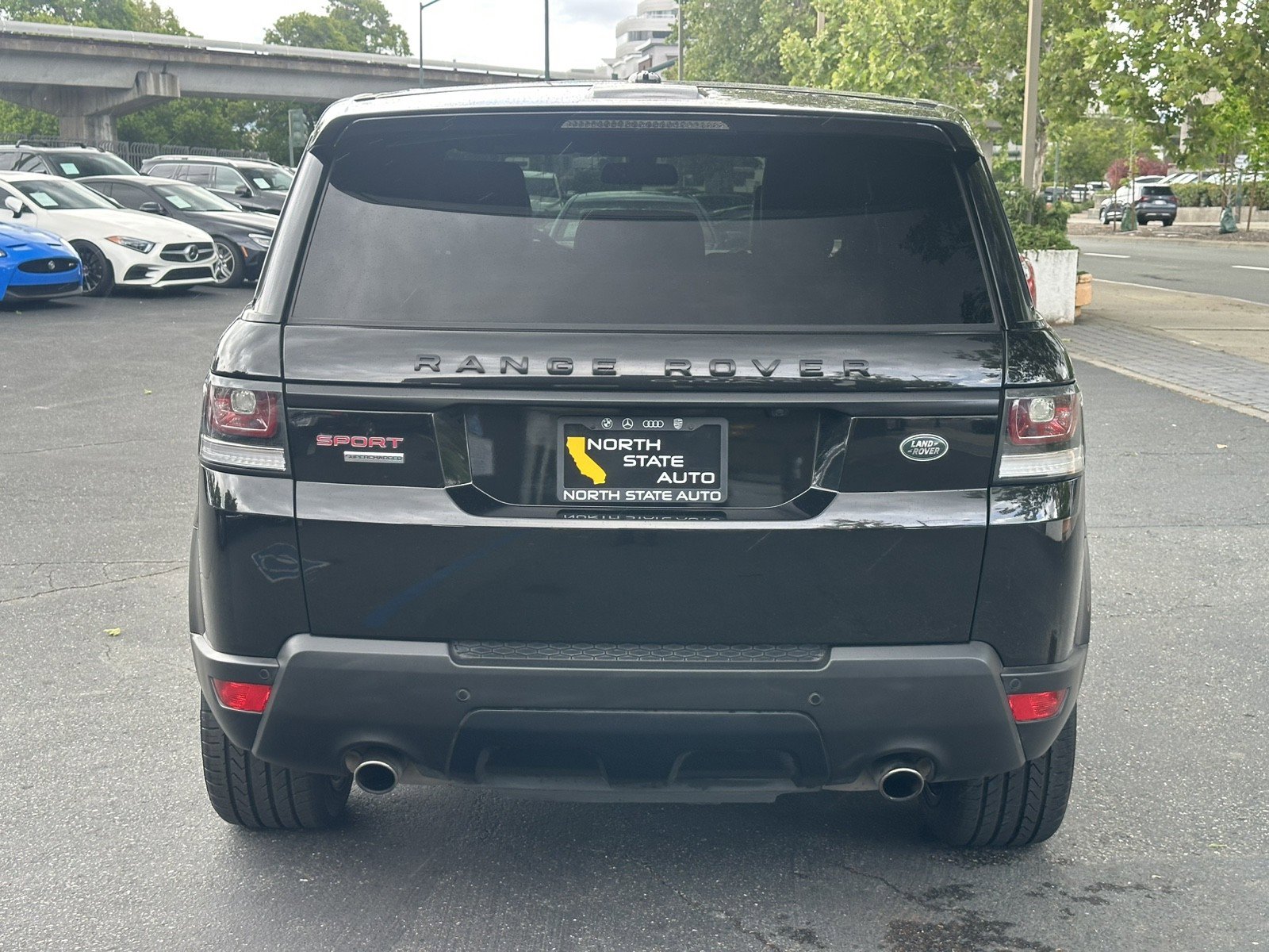 Used 2015 Land Rover Range Rover Sport Supercharged image 10