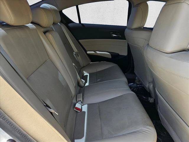 Used 2017 Acura ILX FWD image 24