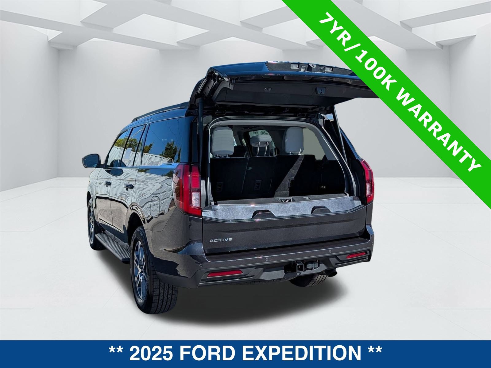 Certified 2025 Ford Expedition Active image 13
