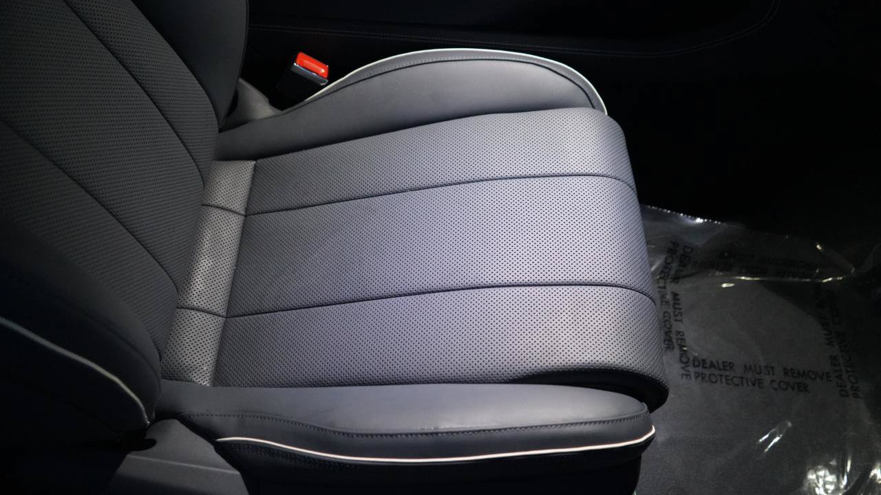Used 2024 Bentley Continental GT V8 AWD/4WD image 48