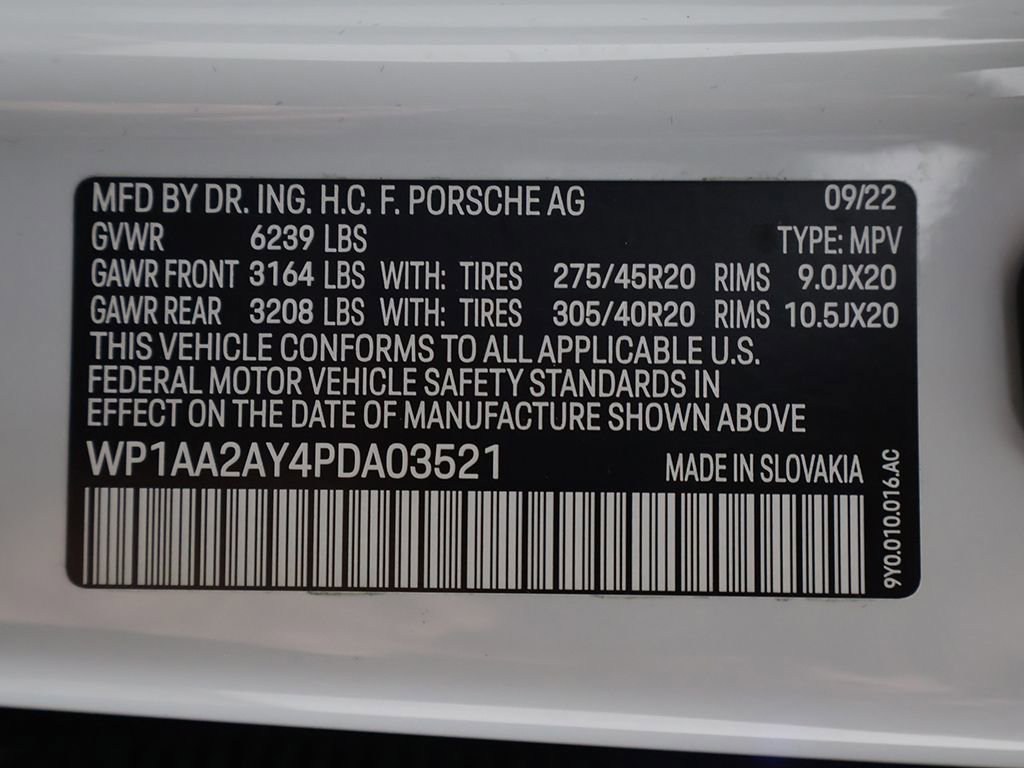 Used 2023 Porsche Cayenne AWD/4WD image 60