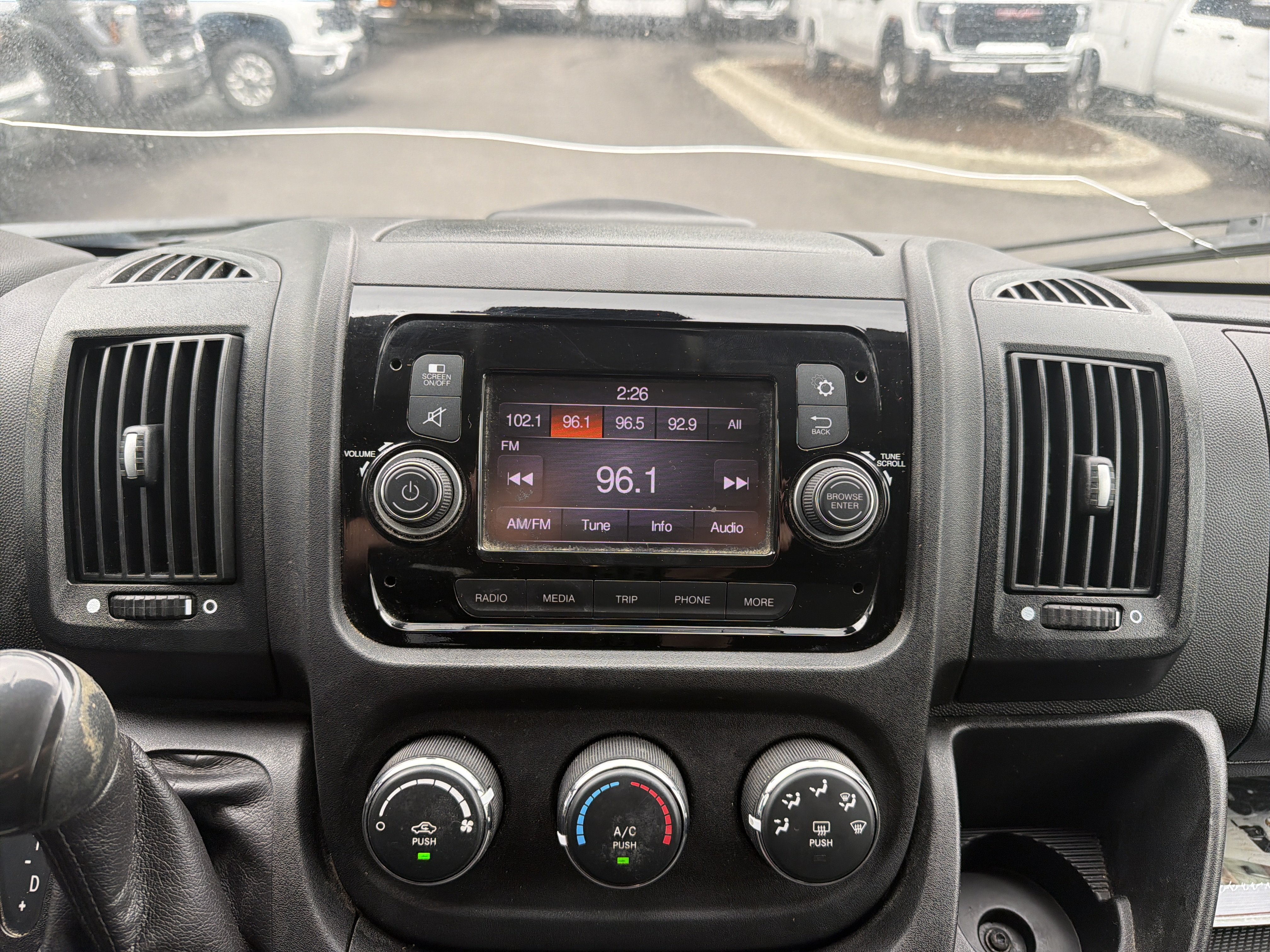 Used 2021 RAM ProMaster 2500 w/ Convenience Group FWD image 23