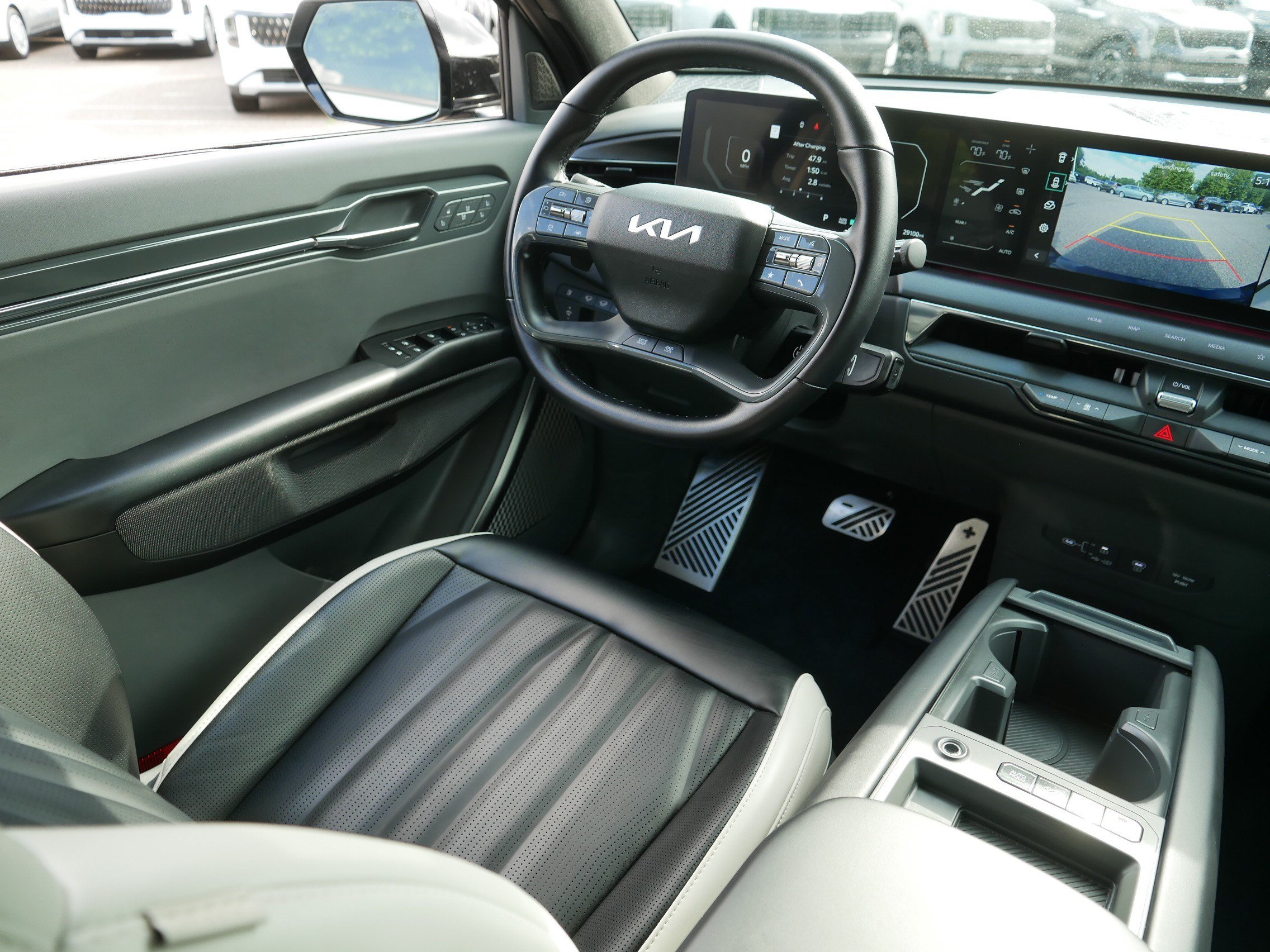 Certified 2024 Kia EV9 GT-Line AWD/4WD image 9