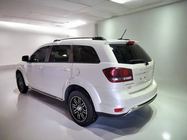 Used 2015 Dodge Journey Crossroad w/ Rear Seat Video Group image 19