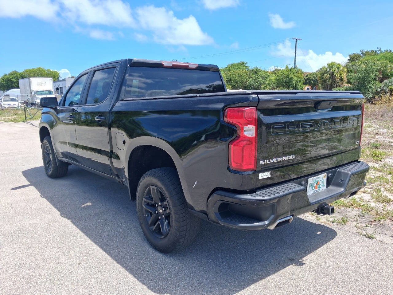 Used 2021 Chevrolet Silverado 1500 LT Trail Boss w/ Bed Protection Package image 8