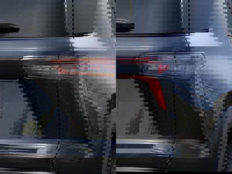 New 2026 Chevrolet Equinox LT w/ Convenience Package II image 11