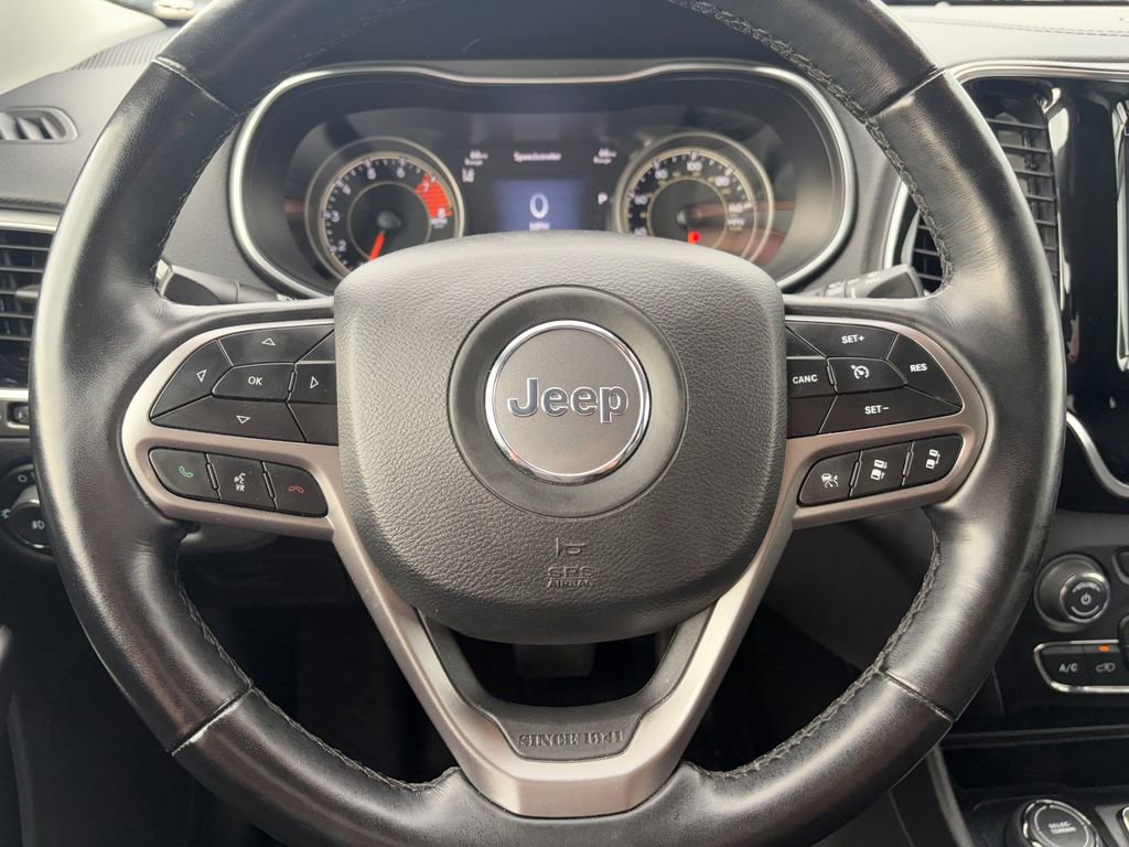 Used 2021 Jeep Cherokee Limited w/ Elite Package AWD/4WD image 11