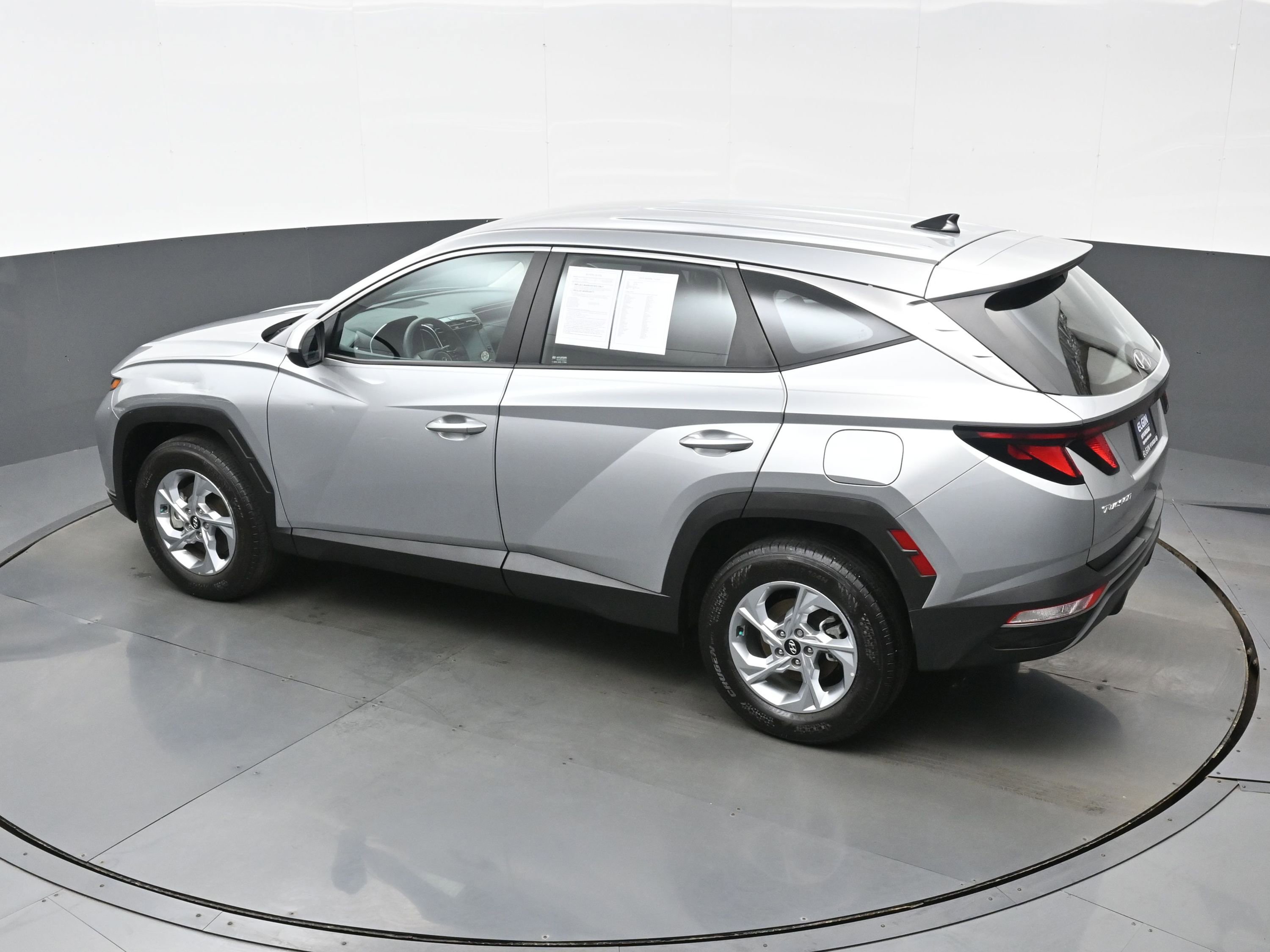 Used 2023 Hyundai Tucson SE AWD/4WD image 32