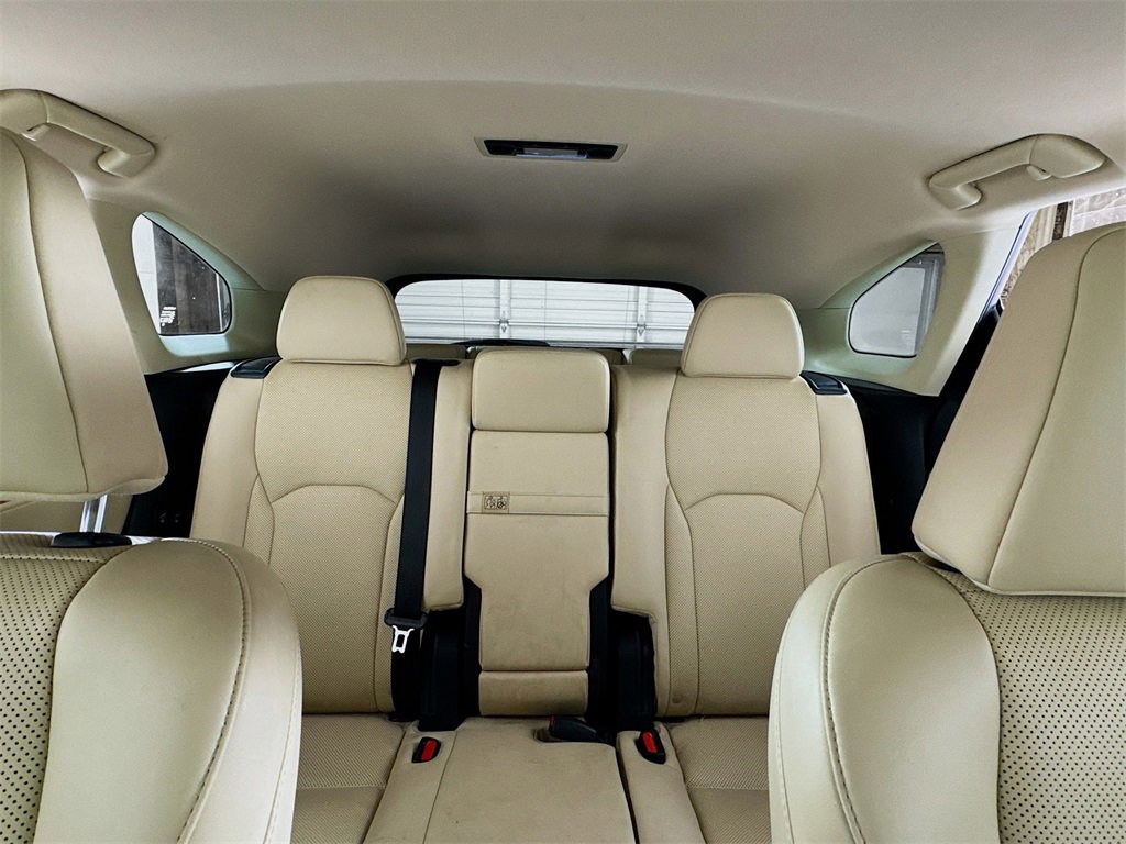 Used 2021 Lexus RX 350L FWD w/ Premium Package image 16