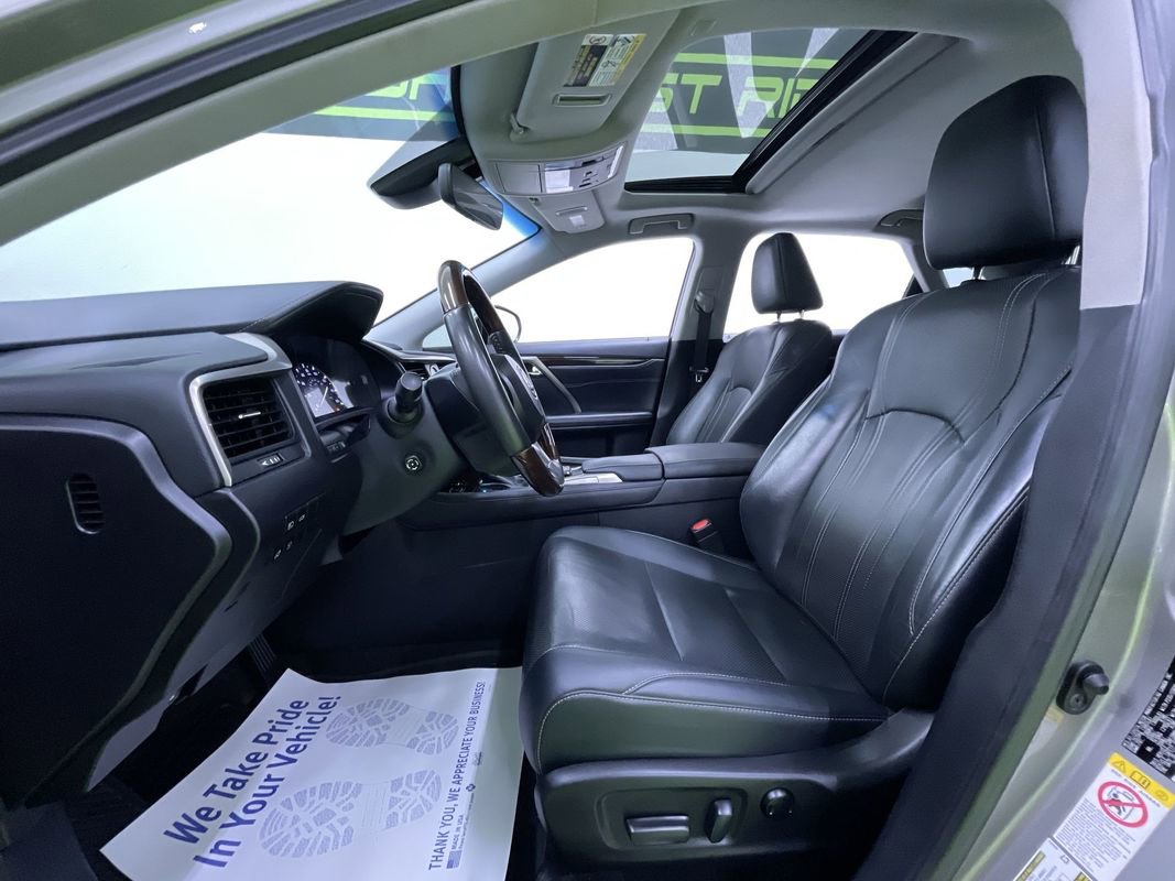 Used 2019 Lexus RX 350 FWD w/ Navigation Package image 16