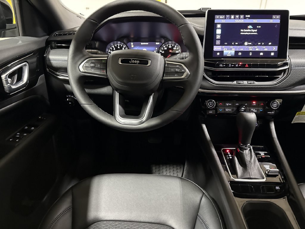 New 2026 Jeep Compass Latitude AWD/4WD image 11