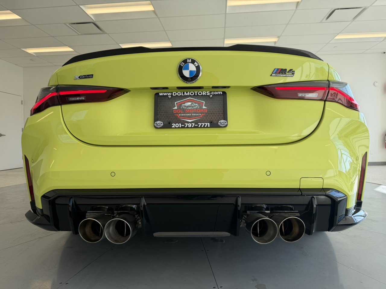 Used 2024 BMW M4 xDrive Competition w/ Parking Assistance Package AWD/4WD image 61