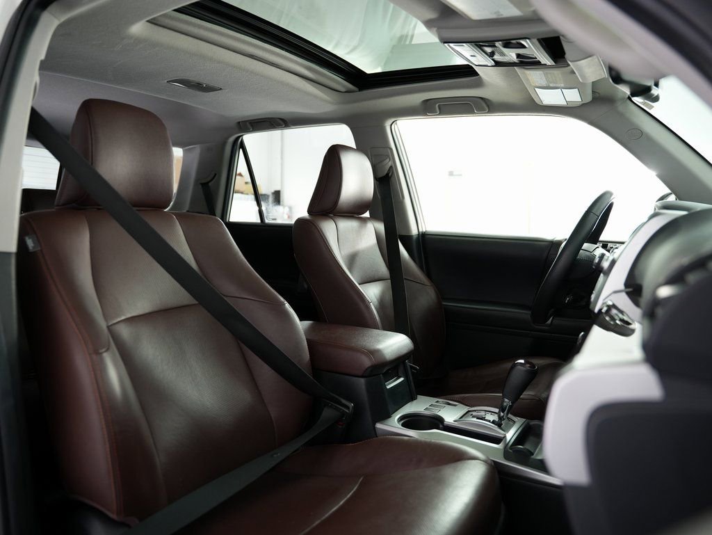 Used 2018 Toyota 4Runner Limited image 61