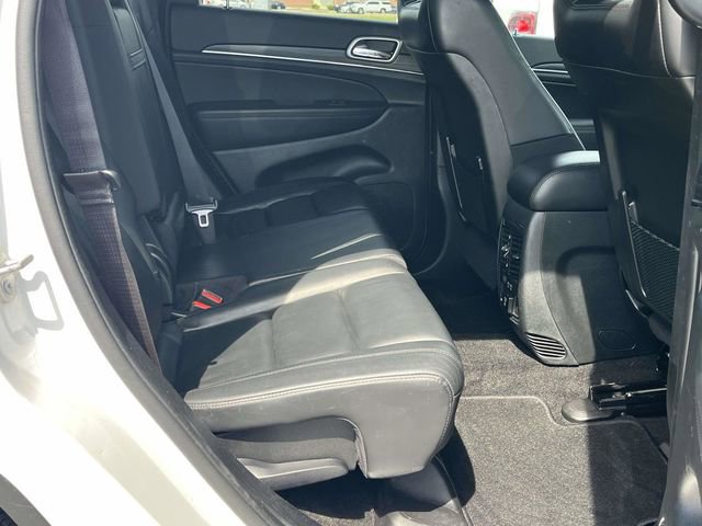 Used 2022 Jeep Grand Cherokee Limited AWD/4WD image 23