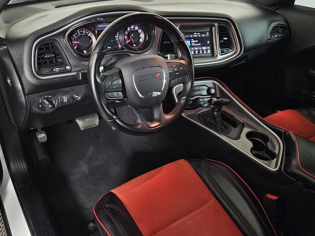 Used 2022 Dodge Challenger R/T w/ Blacktop Package RWD image 7
