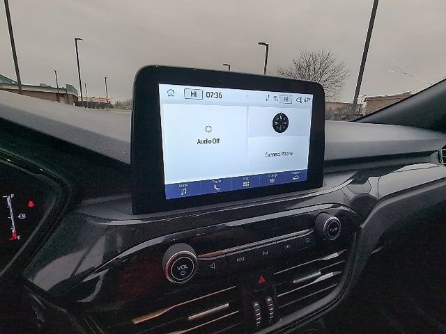 Used 2025 Ford Escape ST-Line image 24