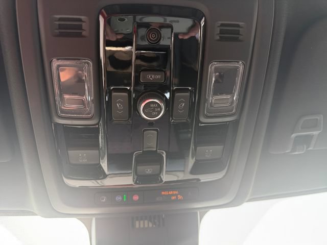 Used 2026 GMC Yukon XL Denali w/ Sun & Power Step Package AWD/4WD image 19
