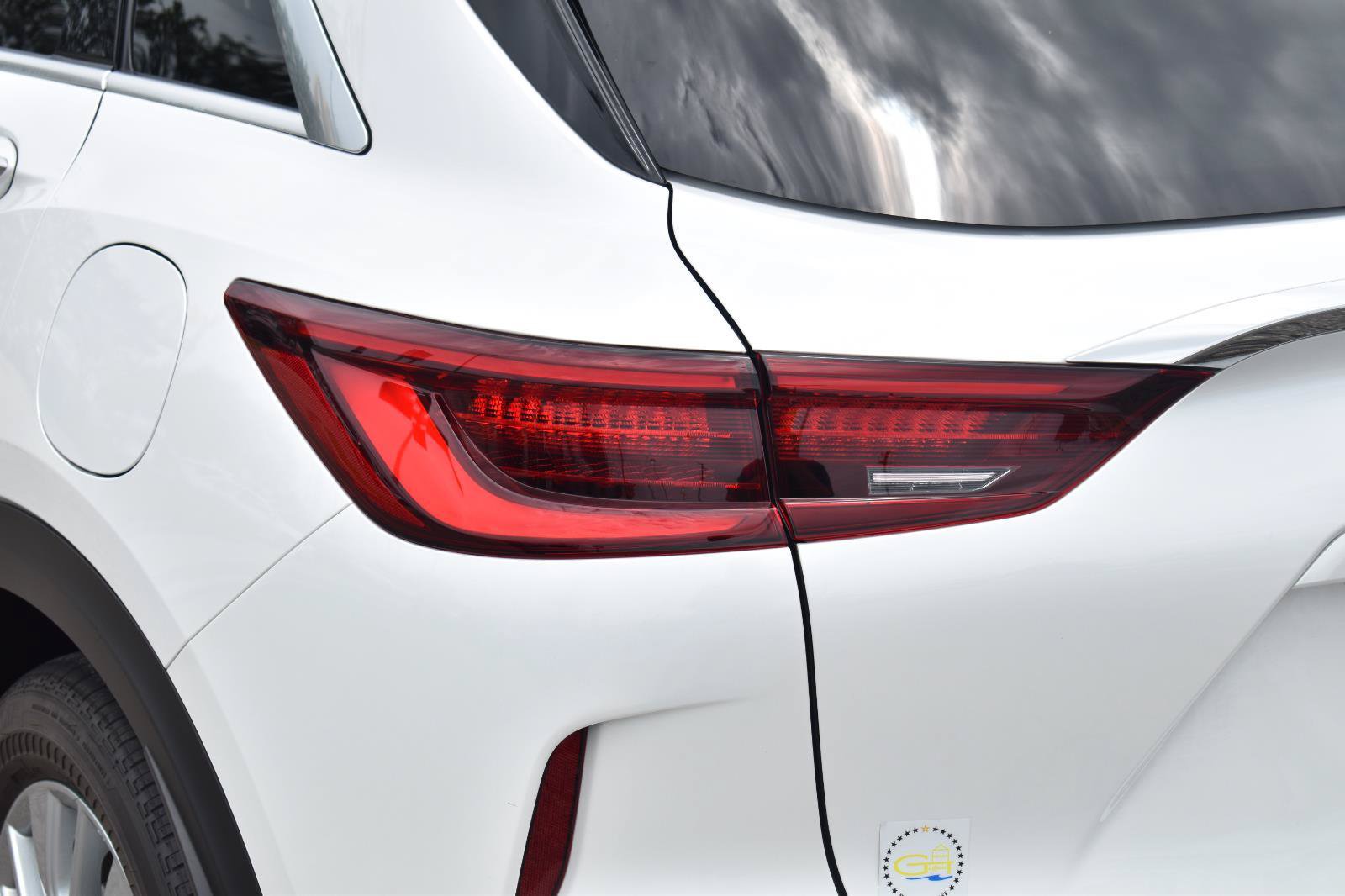 Used 2023 INFINITI QX50 Luxe FWD image 6