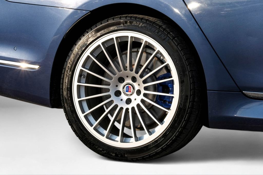 Used 2019 BMW ALPINA B7 xDrive w/ Luxury Rear Seating Package image 57