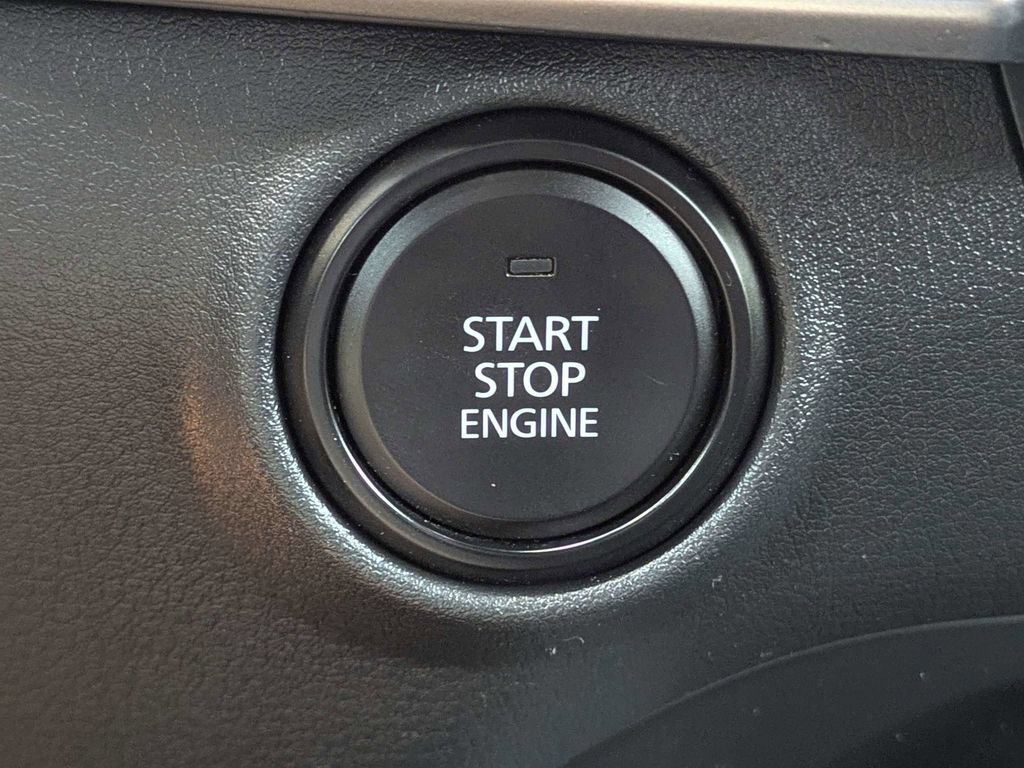 Used 2023 MAZDA MAZDA3 s FWD image 28
