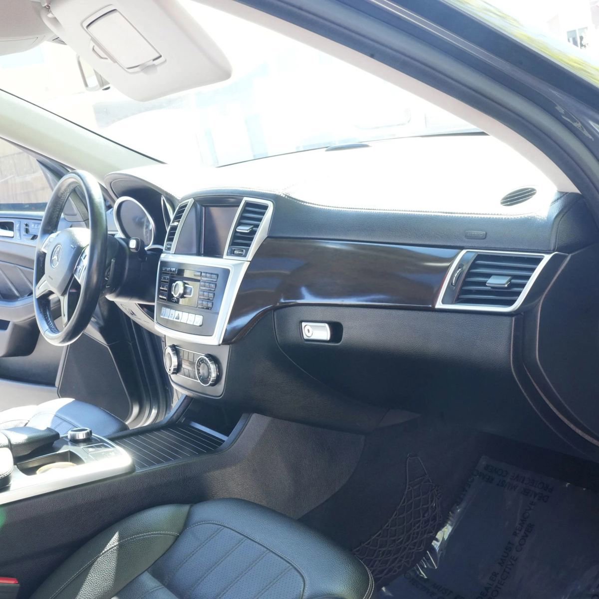 Used 2015 Mercedes-Benz GL 320 BlueTEC 4MATIC image 16