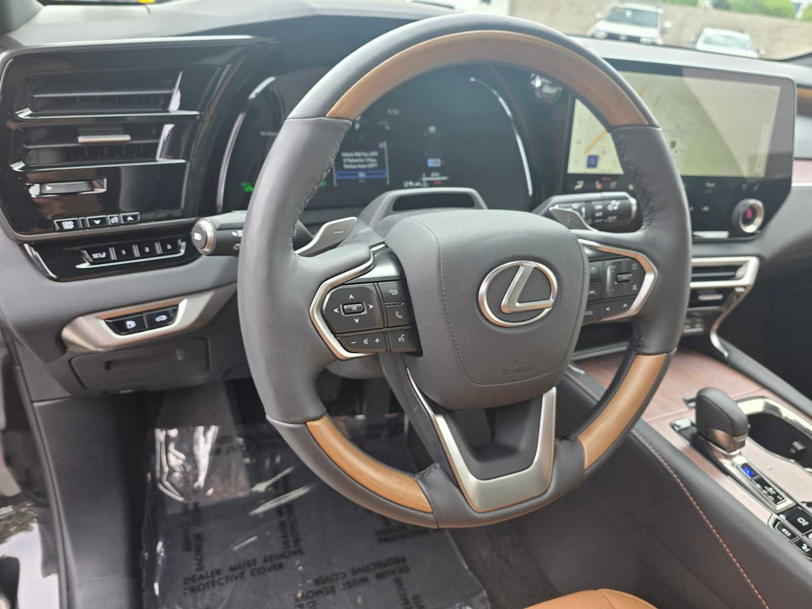 Certified 2025 Lexus RX 350h image 26