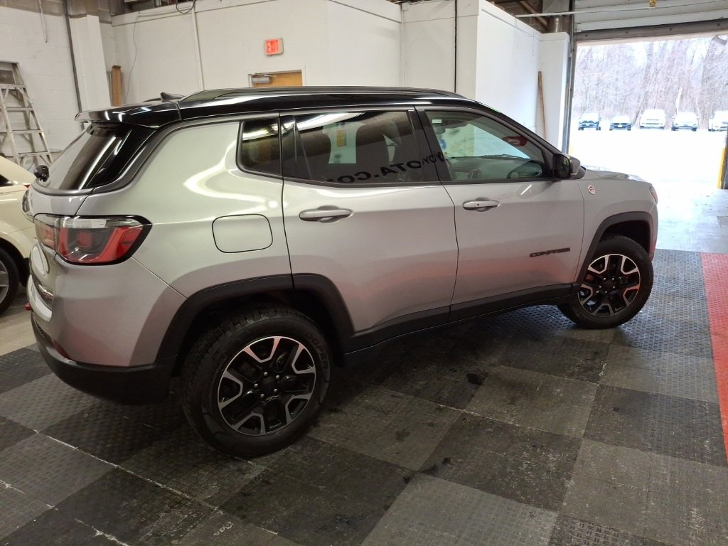 Used 2019 Jeep Compass Trailhawk image 9