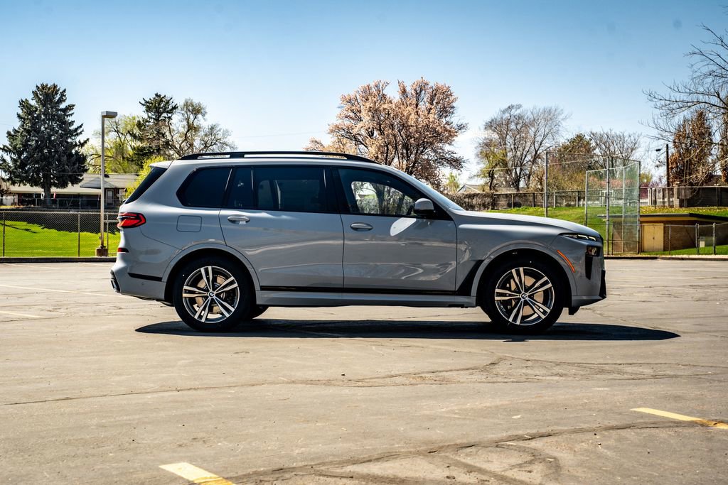 New 2026 BMW X7 xDrive40i w/ M Sport Package image 6