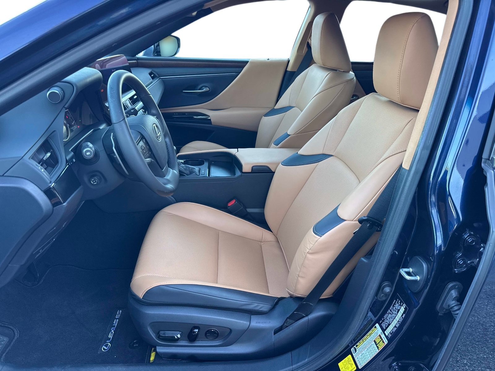 Used 2023 Lexus ES 350 w/ Premium Package FWD image 19