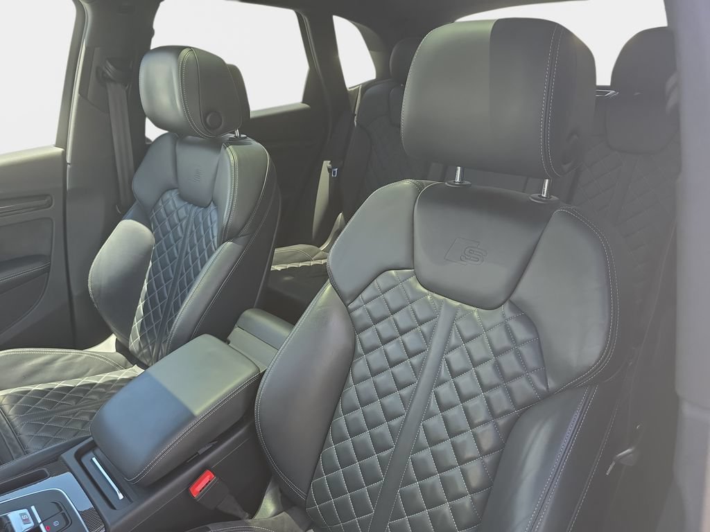 Used 2019 Audi SQ5 Premium Plus w/ Premium Plus Package AWD/4WD image 23