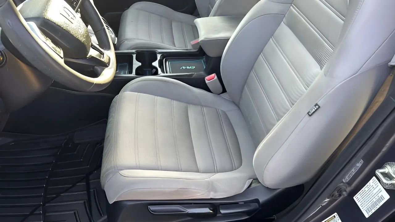 Used 2017 Honda CR-V LX image 22