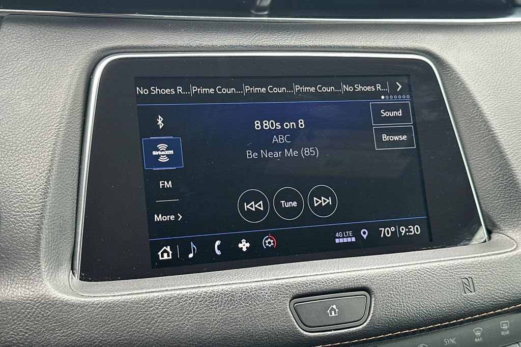 Used 2019 Cadillac XT4 Sport w/ Driver Awareness Package FWD image 18