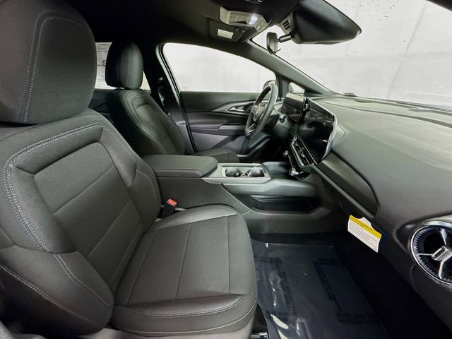 New 2026 Chevrolet Equinox EV LT image 28