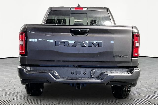 New 2026 RAM 1500 Express AWD/4WD image 4