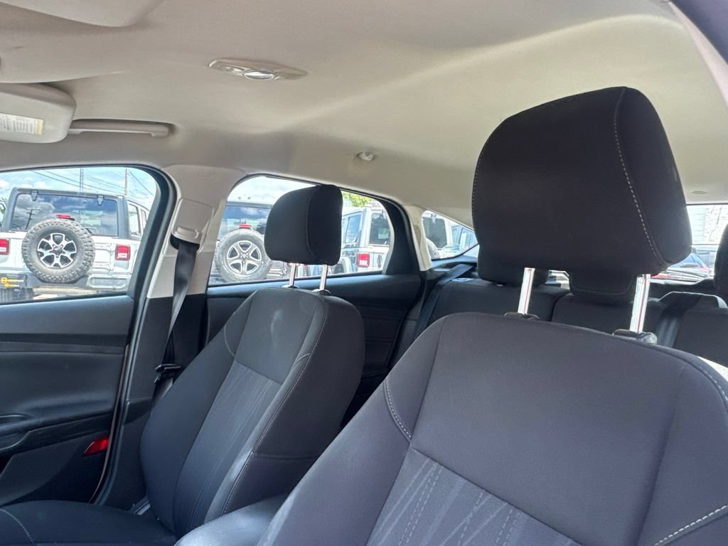 Used 2017 Ford Focus SE FWD image 18
