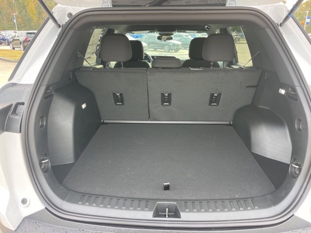 New 2026 Chevrolet Equinox LT w/ LPO, Floor Liner Package image 6