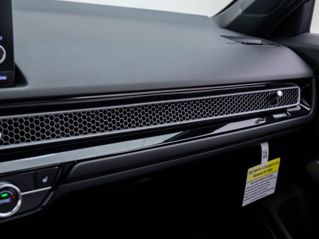 Certified 2025 Honda Civic Sport image 27