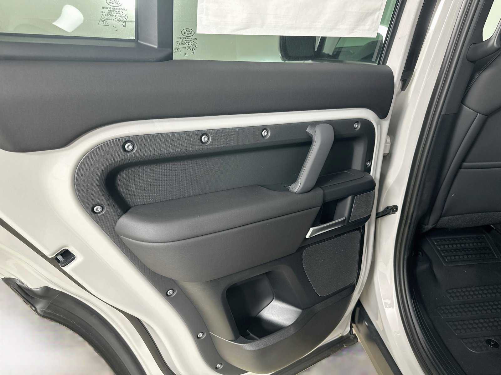 New 2026 Land Rover Defender 110 S AWD/4WD image 36
