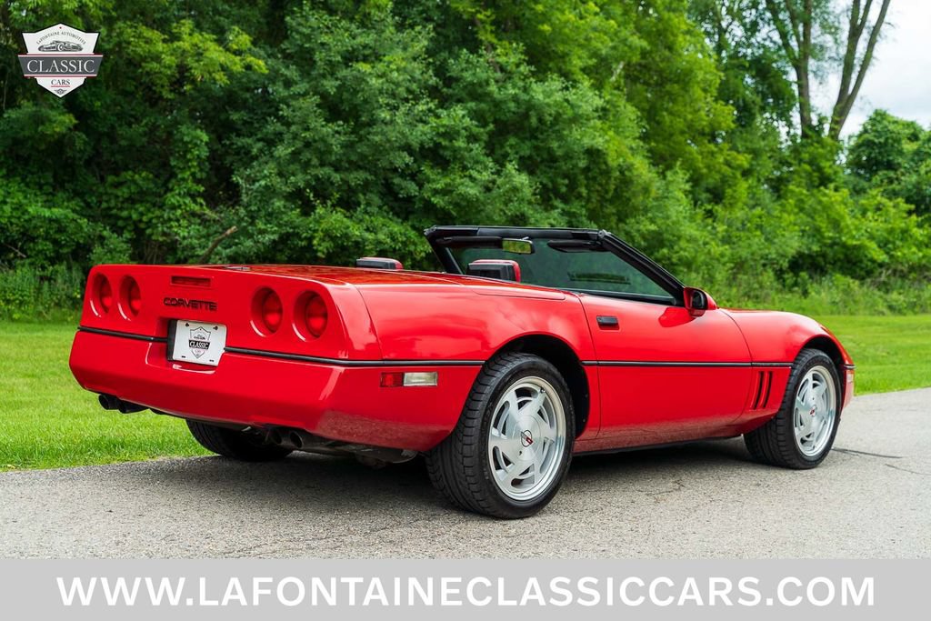 Used 1988 Chevrolet Corvette Convertible RWD image 43