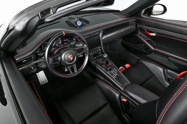 Certified 2019 Porsche 911 Speedster image 34