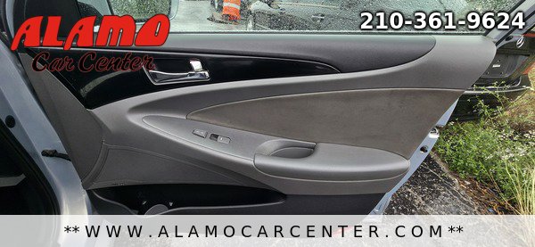 Used 2012 Hyundai Sonata Limited w/ Navigation Pkg FWD image 17