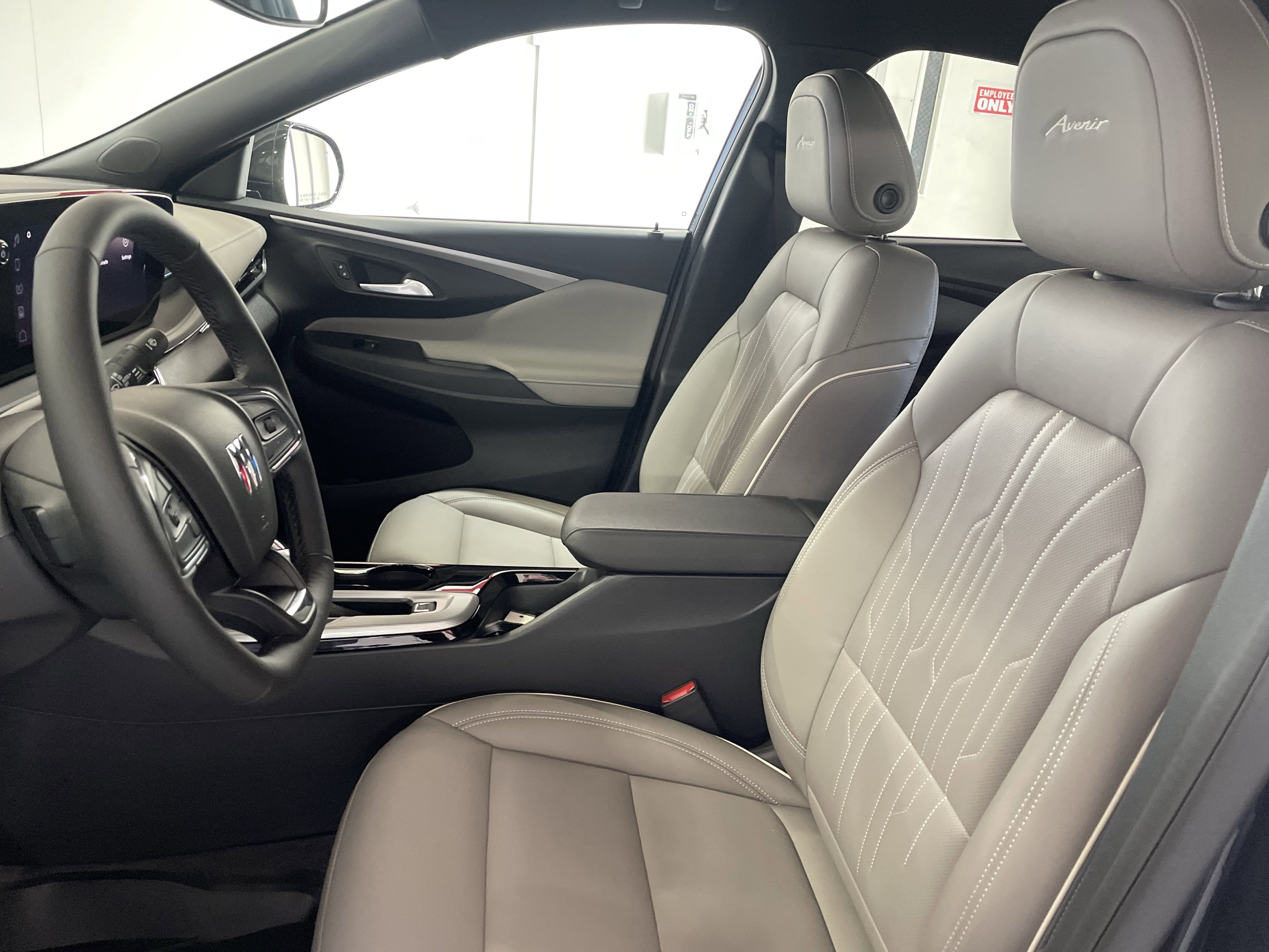 New 2026 Buick Envista Avenir image 15