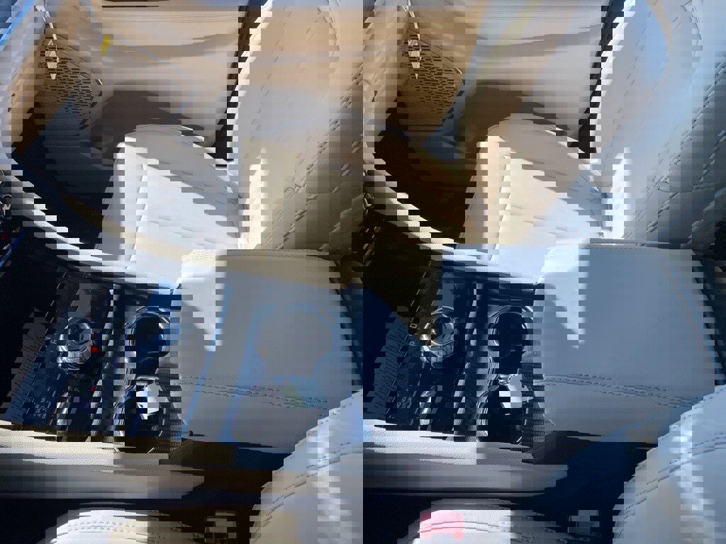 New 2025 Jeep Grand Cherokee L Limited w/ Black Appearance Package image 24