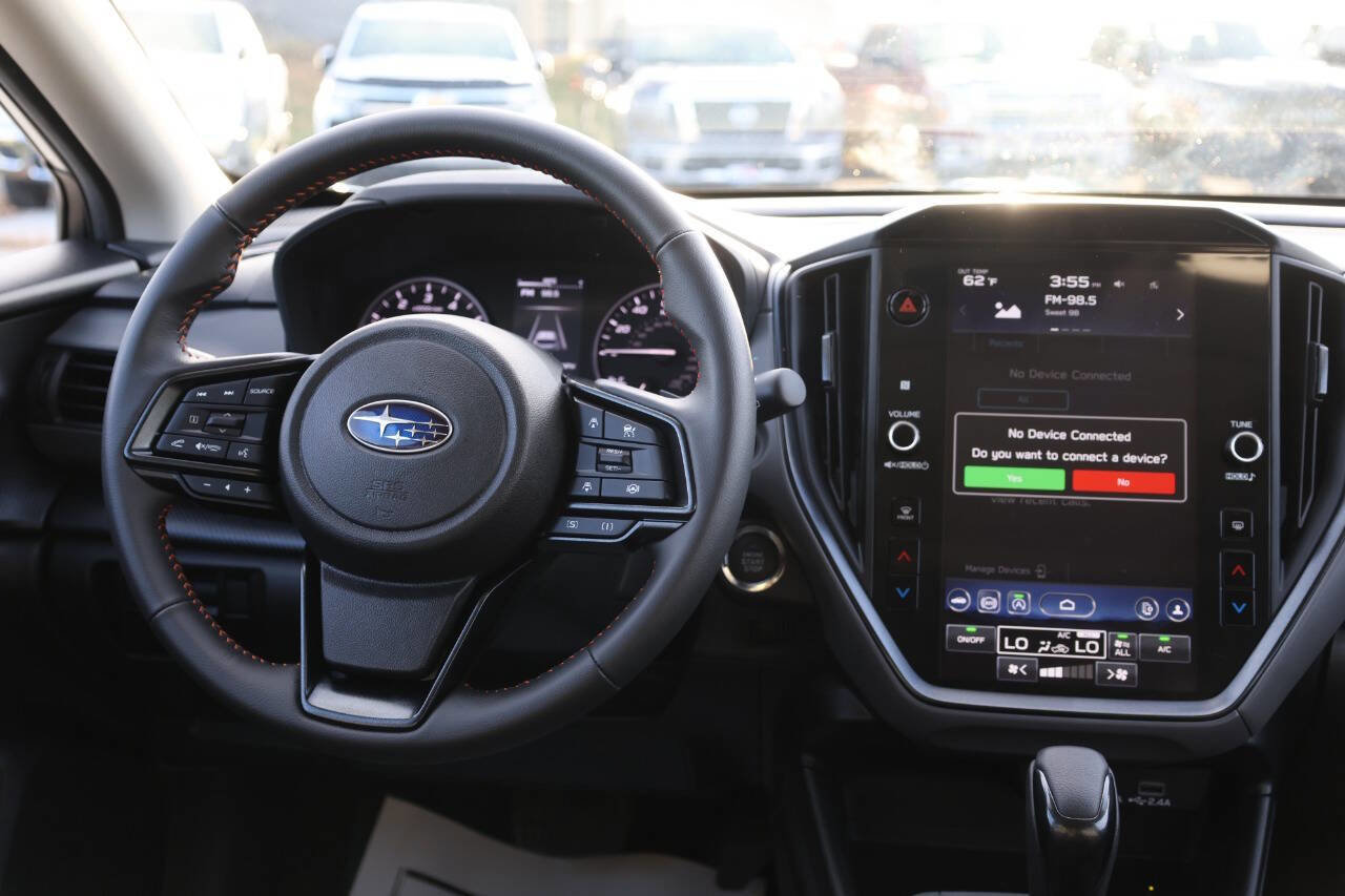 Used 2025 Subaru Crosstrek 2.5i Limited w/ Popular Package #3A image 23